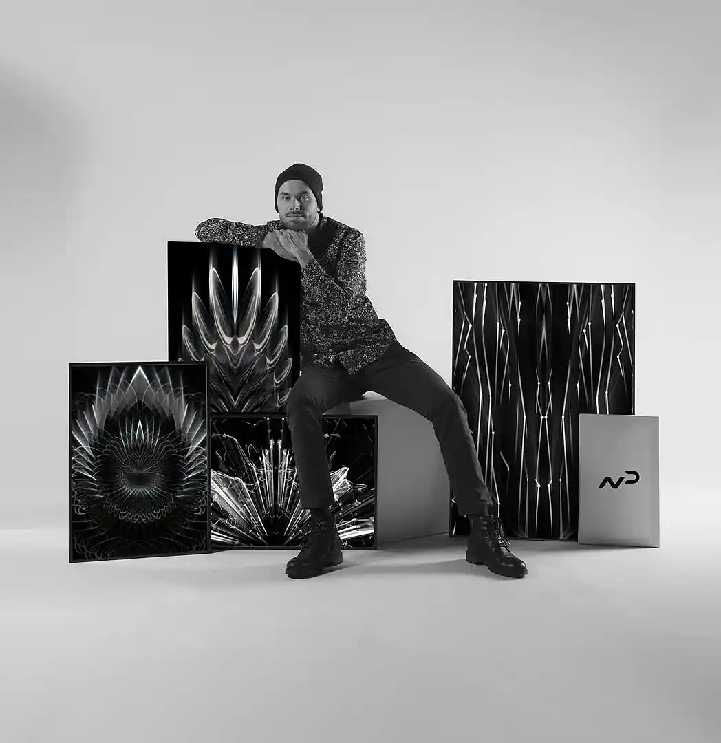 Alexander Kuiava New Media Artist